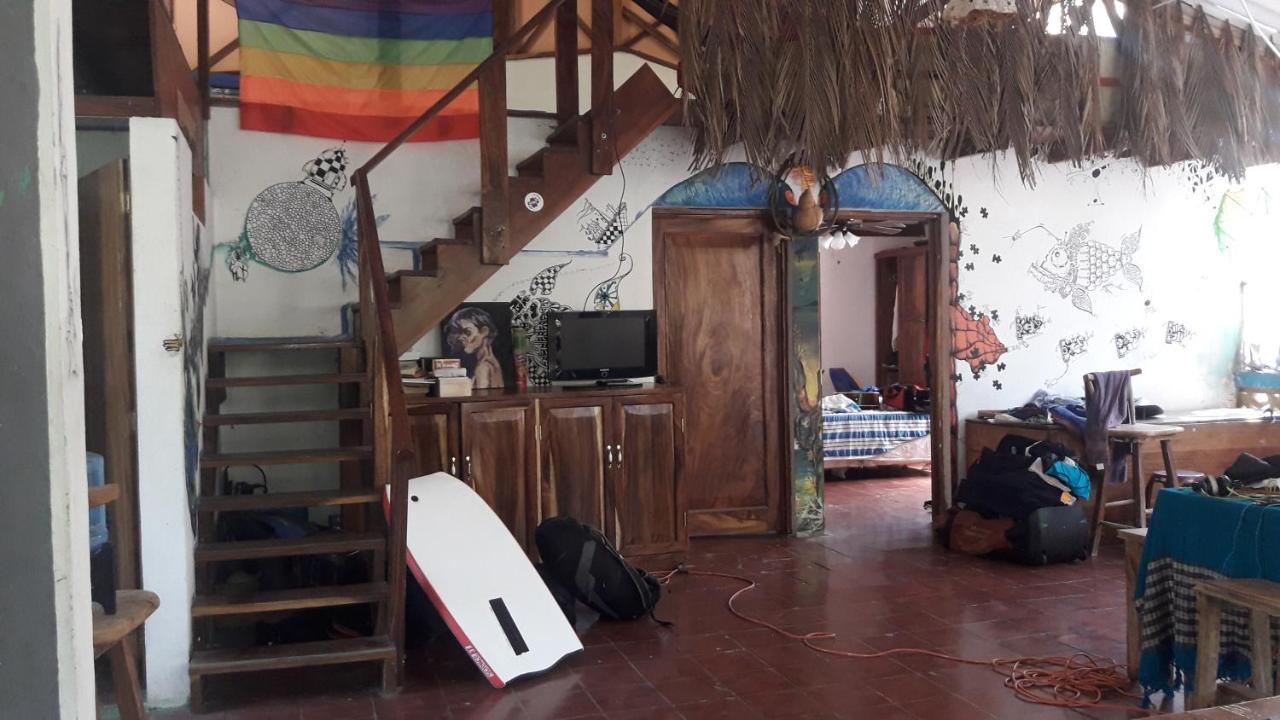 Casa De Colores Hotel El Zonte Eksteriør billede